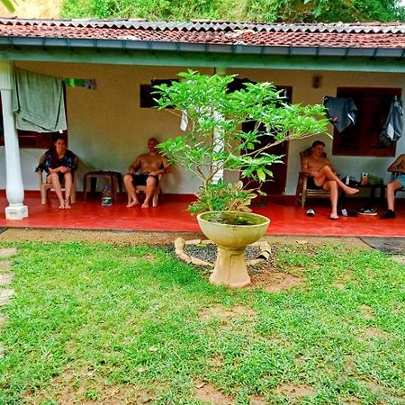 Arachchi Guest House Мірісса Екстер'єр фото