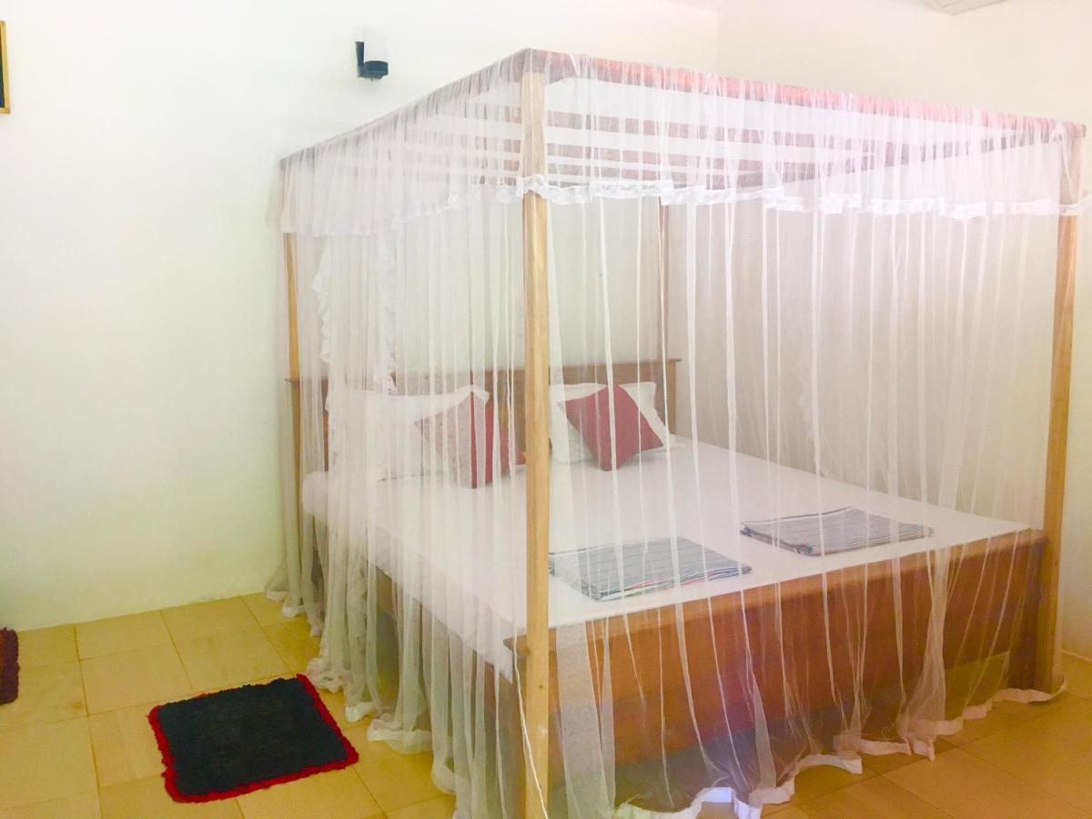 Arachchi Guest House Мірісса Екстер'єр фото