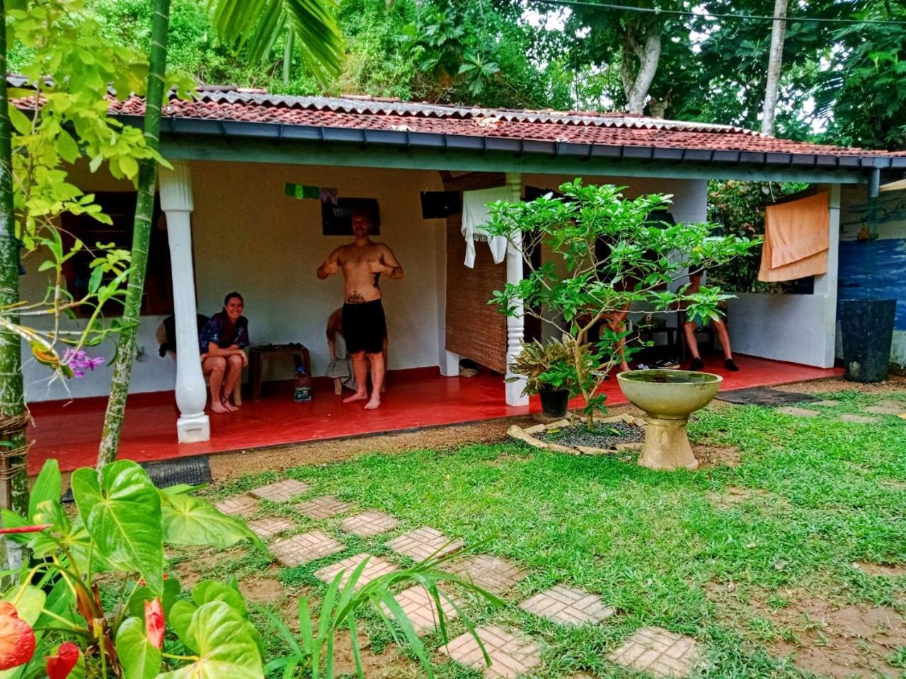 Arachchi Guest House Мірісса Екстер'єр фото