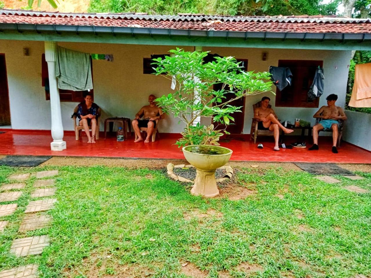 Arachchi Guest House Мірісса Екстер'єр фото