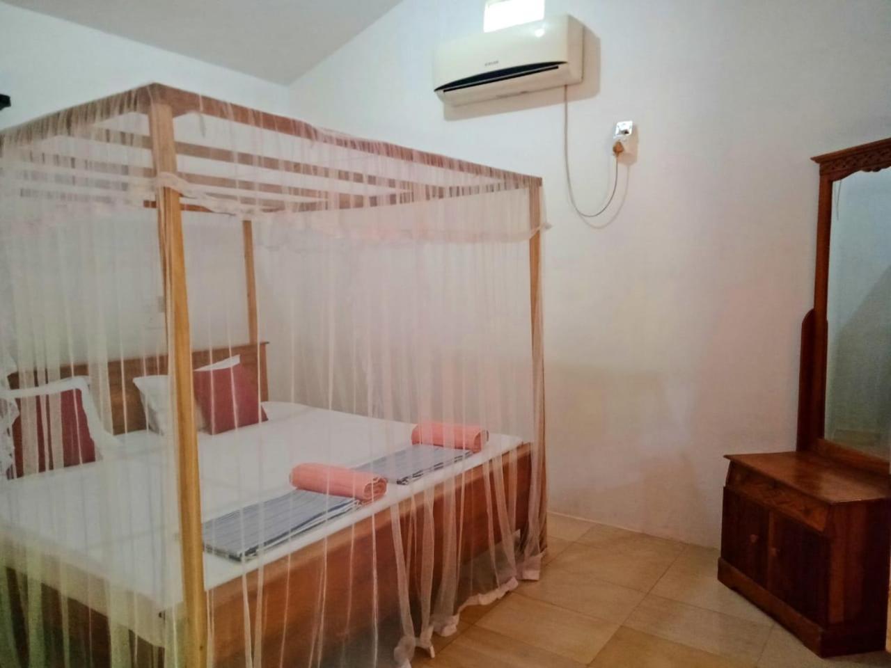 Arachchi Guest House Мірісса Екстер'єр фото